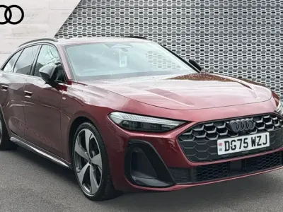 Used Audi A5 Sportback Advanced 204 HP (150 kW) 2025 Red Hatchback