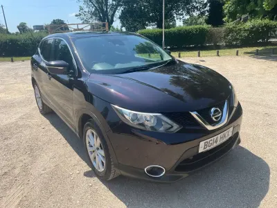 Used Nissan Qashqai Acenta Premium 115 HP (84 kW) 2014 Black SUV