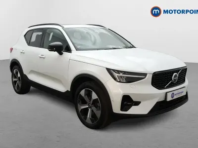 Used Volvo XC40 Ultimate 197 HP (144 kW) 2023 White SUV