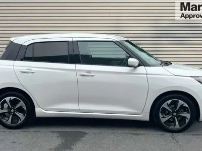 Used Suzuki Swift 82 HP (60 kW) 2024 White Hatchback