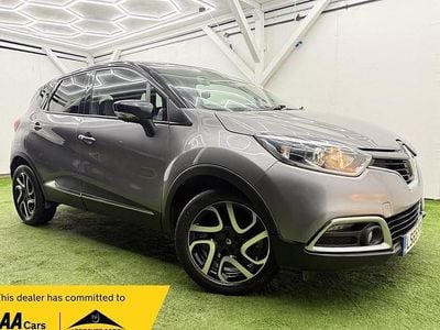 Used Renault Captur Dynamique 90 HP (66 kW) 2015 Grey/black SUV