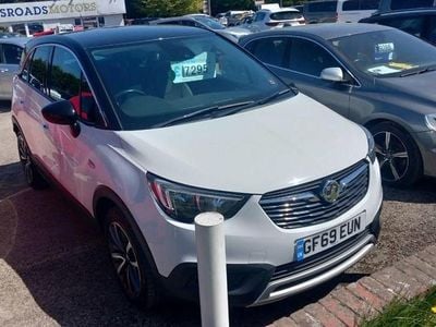 Second-hand Vauxhall Crossland X Elite 102 CP (75 kW) 2019 Alb SUV