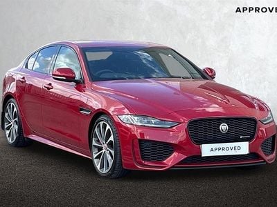 Usado Jaguar XE R-Dynamic 250 HP (183 kW) 2024 Vermelho Sedan