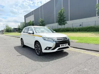 Used Mitsubishi Outlander P-HEV 2018 White
