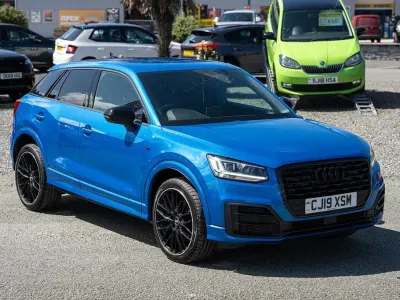 Used Audi Q2 Black Edition 116 HP (85 kW) 2019 Blue SUV