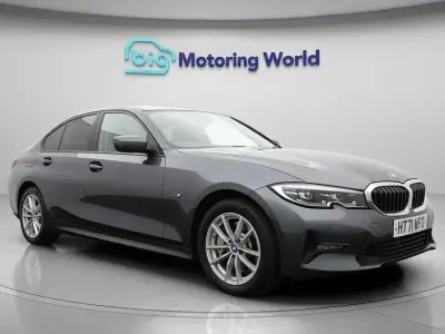 Used BMW 330e 292 HP (214 kW) 2022 Grey Sedan