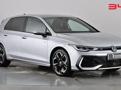 Used VW Golf VIII R-line 150 HP (110 kW) 2025 Oyster silver Hatchback