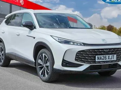 Used MG HS SE 224 HP (164 kW) 2026 White SUV