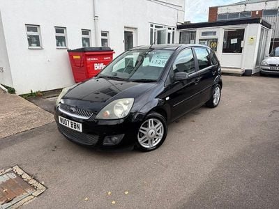 Black Used 2007 Ford Fiesta Ghia Hatchback | £995 (Fair price)