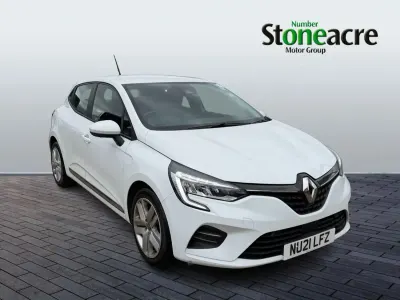 Używany Renault Clio V Play 99 KM (72 kW) 2021 Biały Hatchback