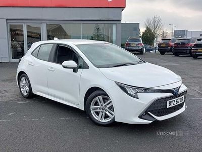 White Used 2022 Toyota Corolla Hatchback | £15,690 (Fair price)
