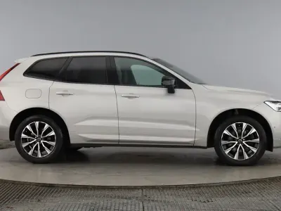 Used Volvo XC60 Plus 2022 Silver SUV