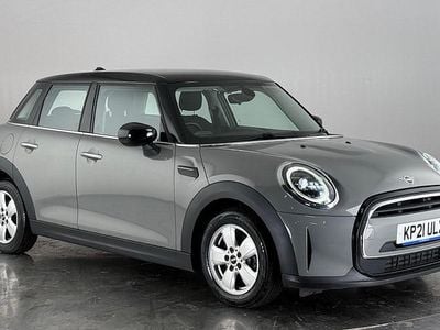 Used 2022 Mini Cooper Classic Hatchback | £13,100 (Good price)