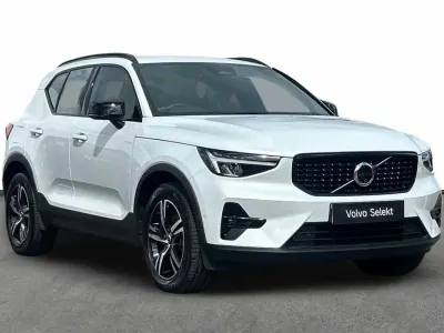Used Volvo XC40 Plus 194 HP (142 kW) 2023 Blue SUV