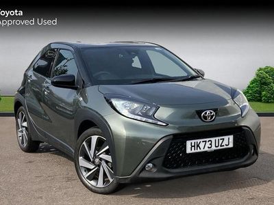 Used Toyota Aygo X 72 HP (52 kW) 2024 Cardamom green bitone SUV