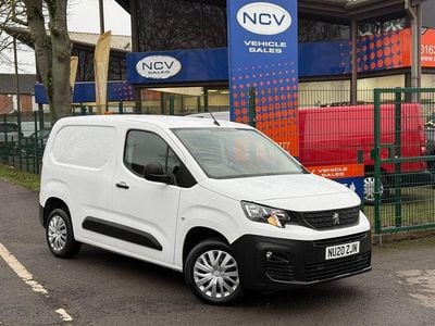 White Used 2020 Peugeot Partner MPV | £7,990 (Super price)