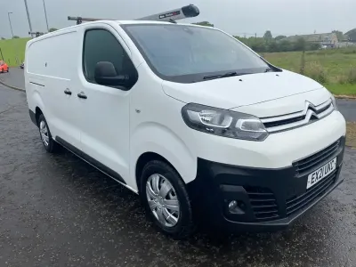 Used Citroën Dispatch 120 HP (88 kW) 2021 White MPV