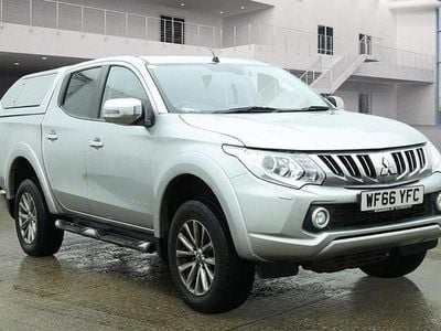 Used Mitsubishi L200 Warrior 178 HP (130 kW) 2016 Silver Pickup