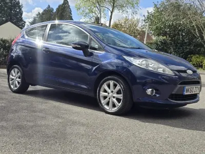 Used Ford Fiesta Zetec 67 HP (49 kW) 2010 Blue Hatchback