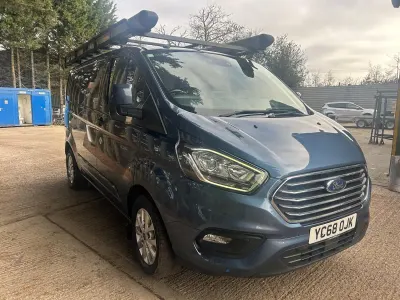 Used Ford Transit Custom Limited 130 HP (95 kW) 2018 Blue Van