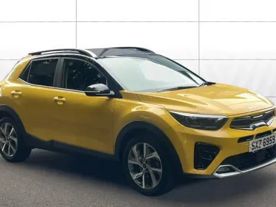 Used Kia Stonic GT-Line S 118 HP (86 kW) 2023 Yellow SUV