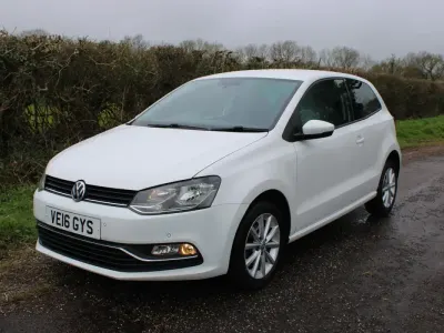 Second-hand VW Polo Match 75 CP (55 kW) 2016 Alb Hatchback