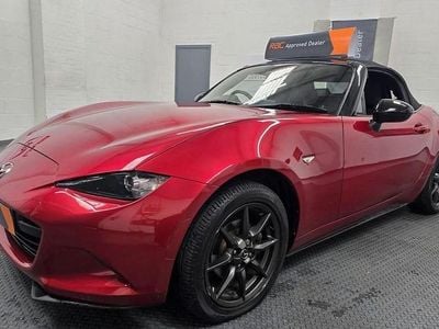 Used Mazda MX5 Inclusive 131 HP (96 kW) 2015 Red Cabriolet