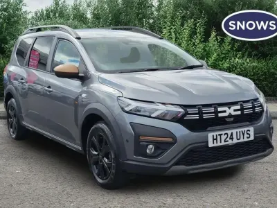 Usado Dacia Jogger Extreme 141 CV (103 kW) 2024 Gris Monovolumen