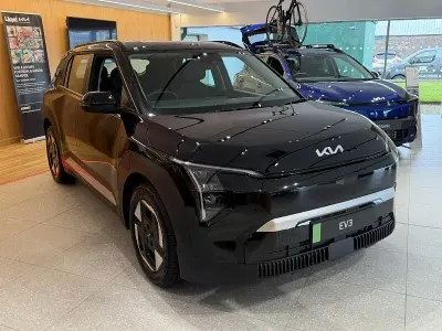 New Kia EV3 Air 150 kW (204 HP) 2026 Black SUV