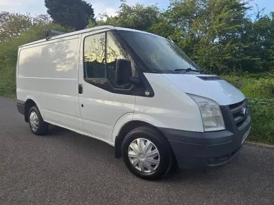 Begagnad Ford Transit 85 HK (62 kW) 2012 Vit Van