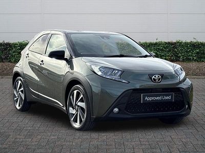 Used Toyota Aygo X 72 HP (52 kW) 2023 Green SUV