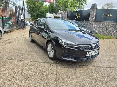 Used Vauxhall Astra Business Edition 130 HP (95 kW) 2020 Black Hatchback
