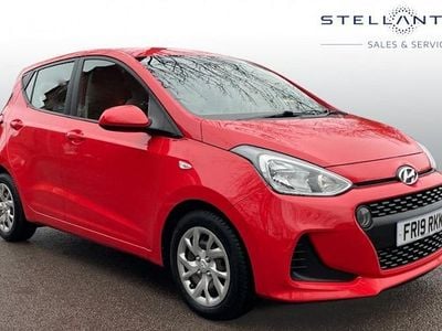 Red Used 2019 Hyundai i10 SE Hatchback | £8,359 (Good price)