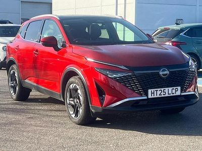 Used Nissan Qashqai N-Connecta 155 HP (114 kW) 2025 Red SUV