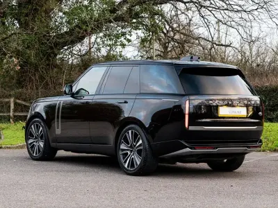 Used Land Rover Range Rover SE 2022 Black SUV