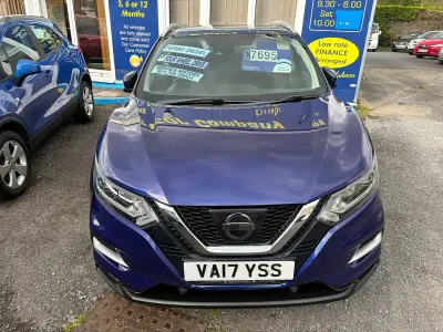 Used Nissan Qashqai N-Connecta 130 HP (95 kW) 2017 Blue SUV