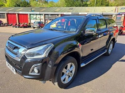 Used Isuzu D-Max 164 HP (120 kW) 2018 Black Pickup