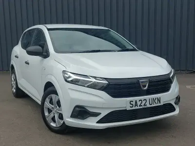 Begagnad Dacia Sandero Essentiel 67 HK (49 kW) 2022 Vit Halvkombi