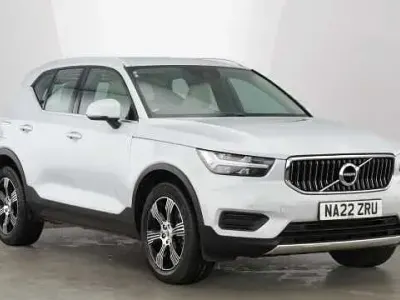 Used Volvo XC40 Inscription 163 HP (119 kW) 2022 Glacier silver SUV
