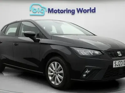 Begagnad Seat Ibiza SE 80 HK (58 kW) 2023 Svart Halvkombi
