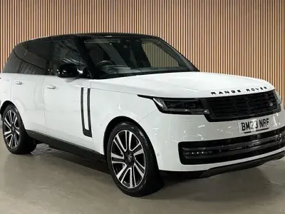 Used Land Rover Range Rover HSE 441 HP (324 kW) 2023 White SUV