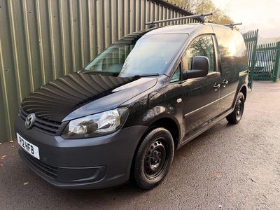 Used VW Caddy Startline 75 HP (55 kW) 2013 Black MPV