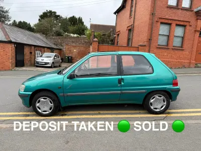 Used Peugeot 106 60 HP (44 kW) 1996 Green Hatchback