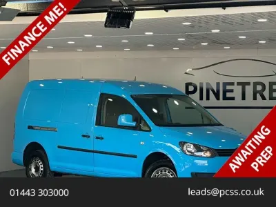 Begagnad VW Caddy Startline 101 HK (74 kW) 2015 Blå Minibuss