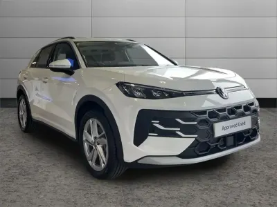 New VW T-Roc Life 113 HP (83 kW) 2026 White SUV