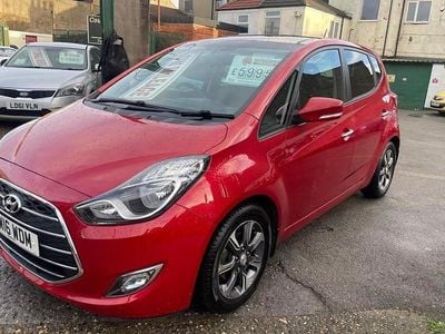 Red Used 2016 Hyundai ix20 Premium Hatchback | £5,995 (Good price)