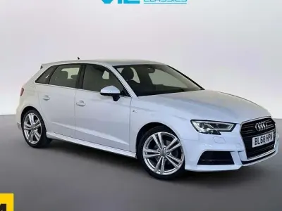 Used Audi A3 Sportback S-Line 150 HP (110 kW) 2018 White Hatchback