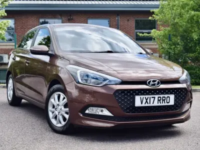 Used Hyundai i20 SE 84 HP (61 kW) 2017 Brown Hatchback