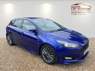Second-hand Ford Focus ST-Line 120 CP (88 kW) 2017 Albastru Hatchback