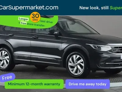 Begagnad VW Tiguan Life 131 HK (96 kW) 2022 Grå SUV